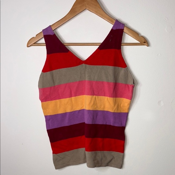 GAP Purple and Red Fitted Crop Tank Top - Picture 2 of 2